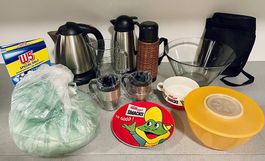 Verschiedene Küchenutensilien im Set zu verkaufen