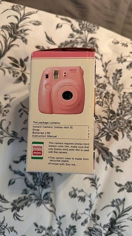 Fujifilm Kamera: Instax Mini 8 – Neu (gemäss Beschreibung) aus Diessbach b. Büren von Mondprinzessin 1