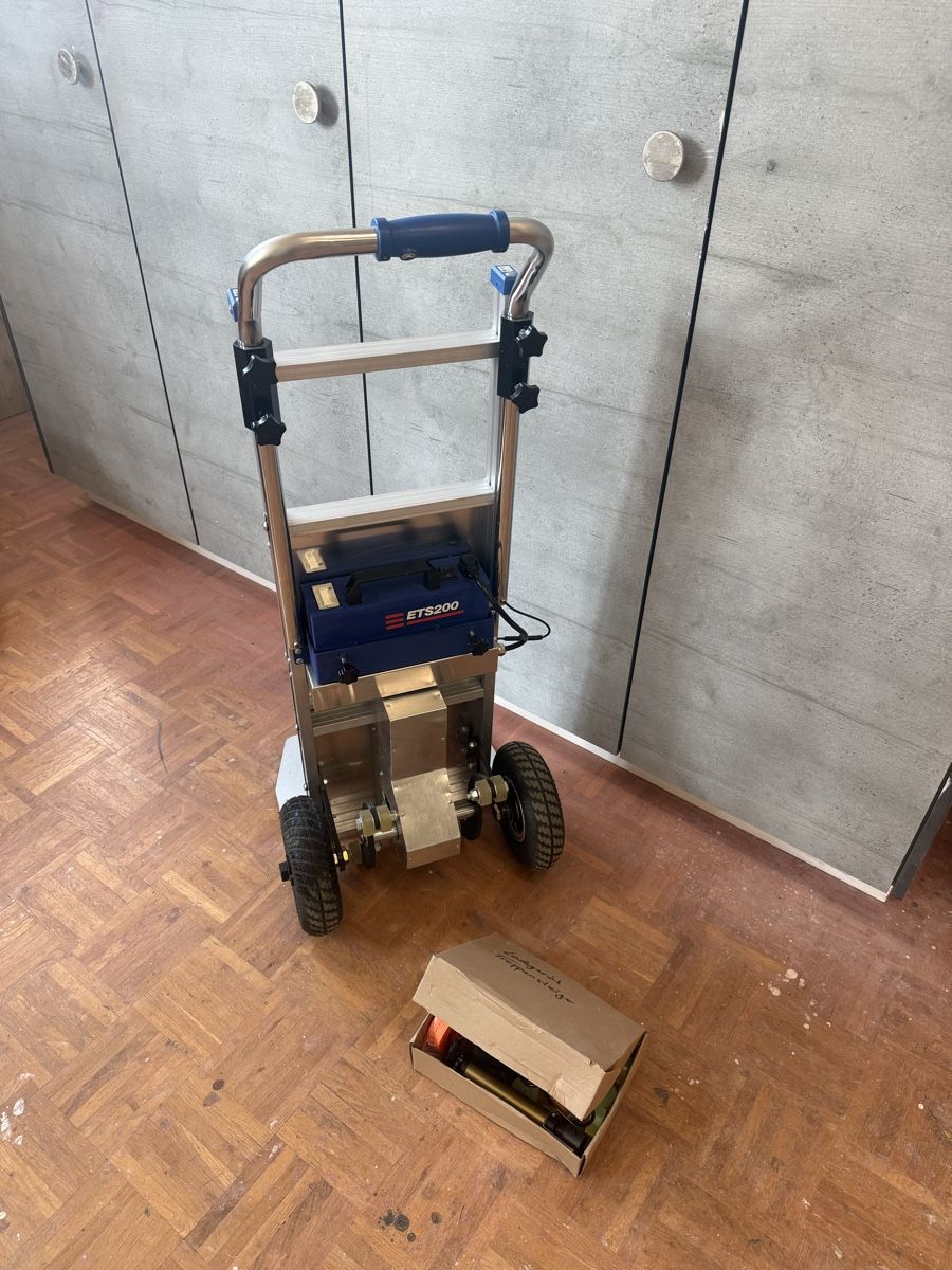 Koffer & Taschen: Treppensteiger Solid Hub ETS 200 – Neu (gemäss Beschreibung) aus Elgg von nauma05 1