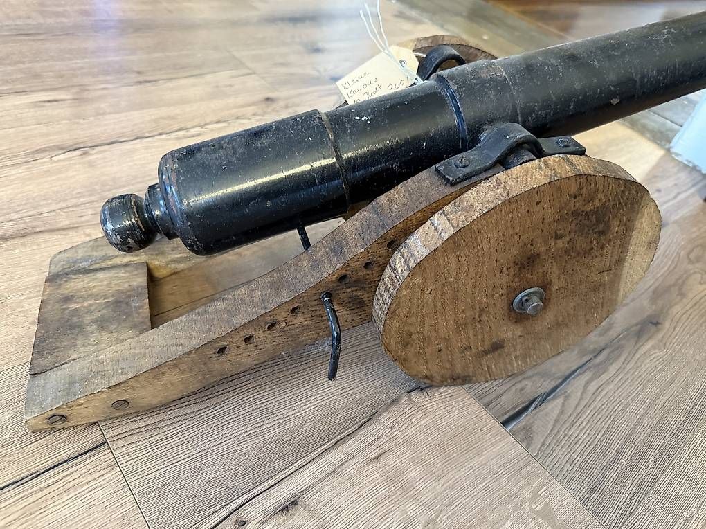Kit di modellismo & Modellini statici: Kanone antik Gusseisen – Usato da Nidau venduto da Nintschgu 2