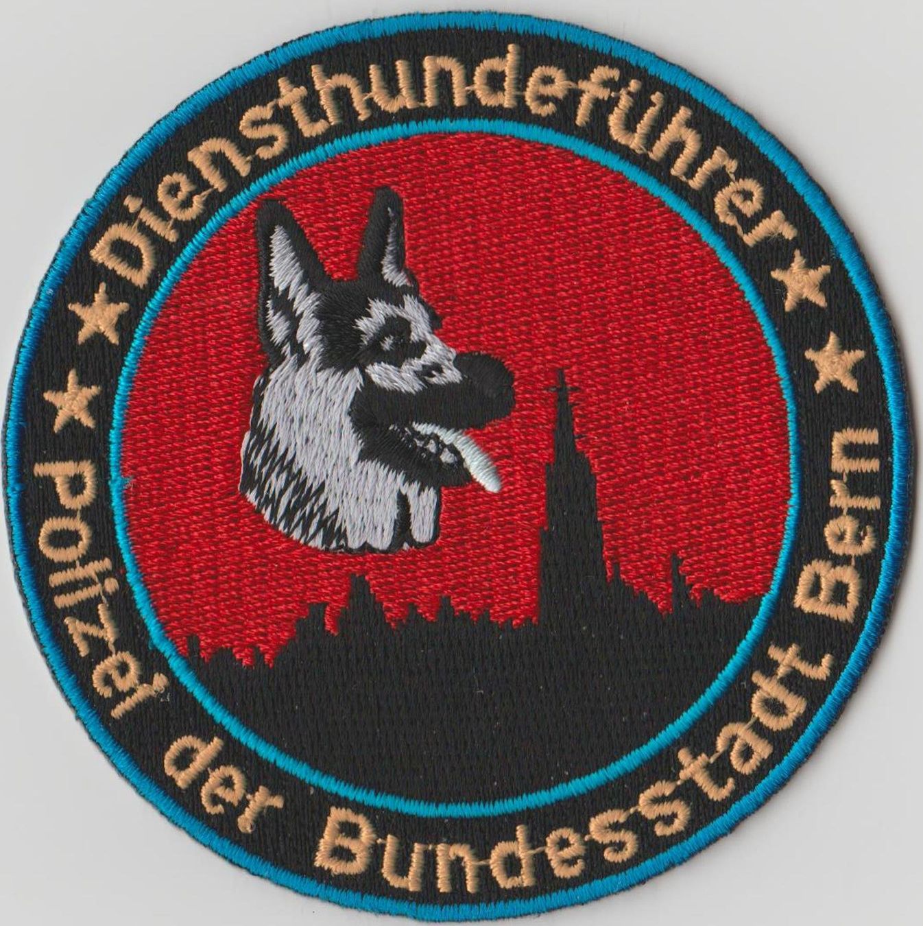 Swiss Placchette & Badge: Polizei der Bundesstadt Bern Diensthundeführer Patch – Nuovo (secondo la descrizione) da Emmenbrücke venduto da F.ingl-1947