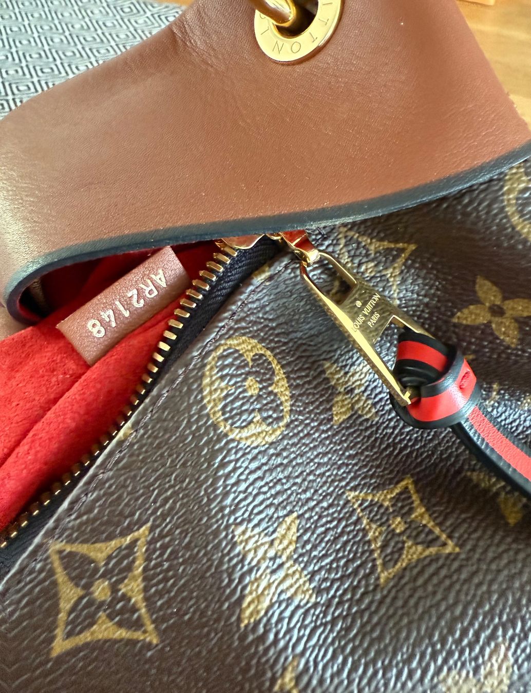 Louis Vuitton Taschen für Damen: Louis Vuitton Tuilleries Besace PM – Gebraucht aus Reinach AG von RobbisB 9