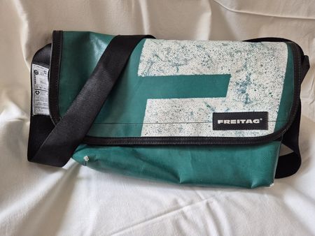FREITAG F42 SURFSIDE 6