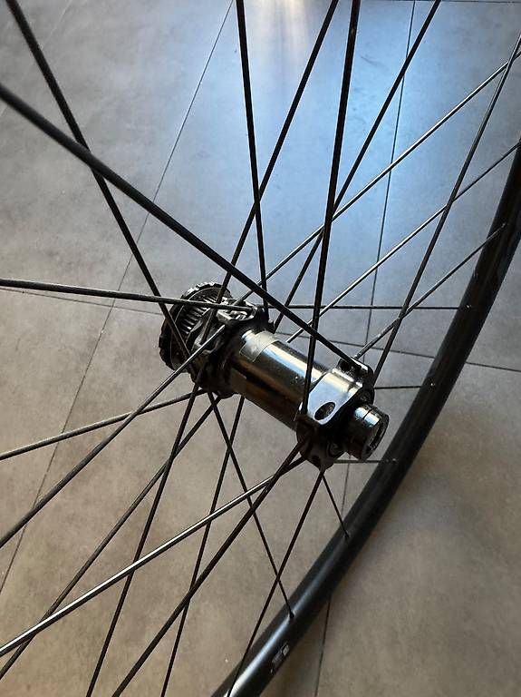 Pneumatici & Ruote complete: Roues Fulcrum Racing 600 DB – Usato da Genève venduto da br_cruzzz 3