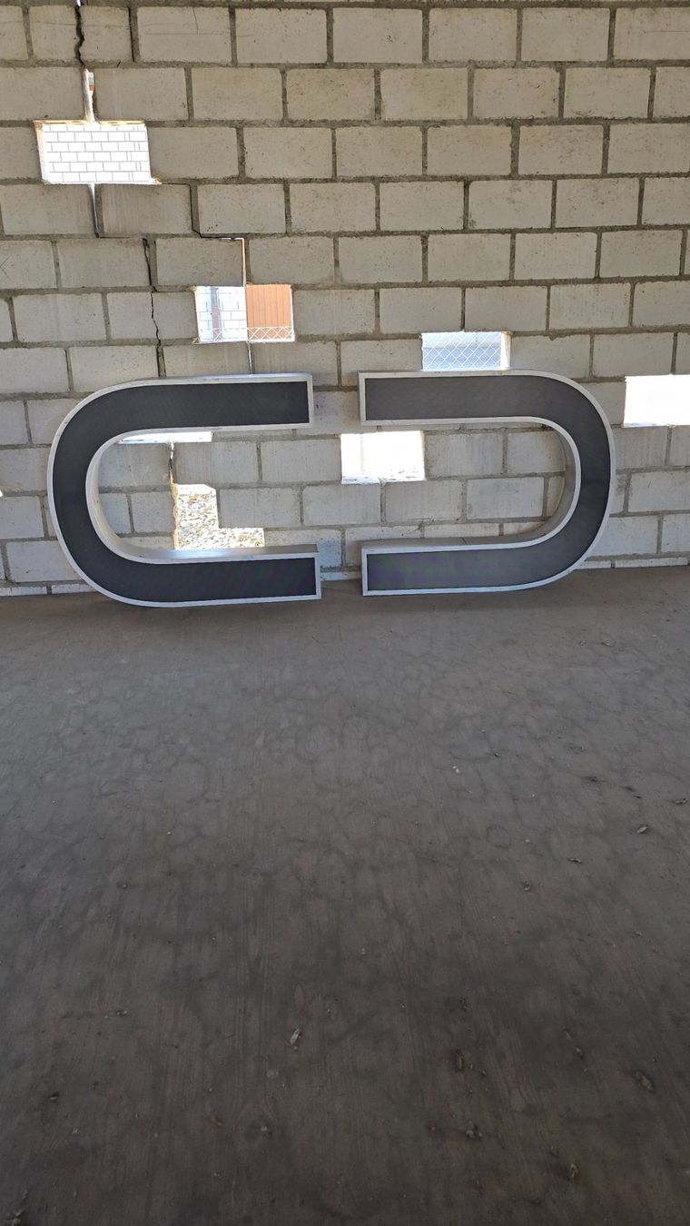 Tutte le decorazioni: Grosser Leuchtbuchstabe u, n oder c – Usato da Oberaach venduto da Wicktrade 7