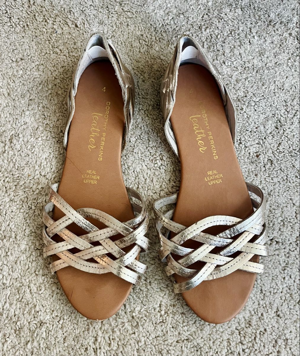 Dorothy Perkins Damenschuhe: Sandalen Gr. 37 – Neu (gemäss Beschreibung) aus Zürich von davidihagee