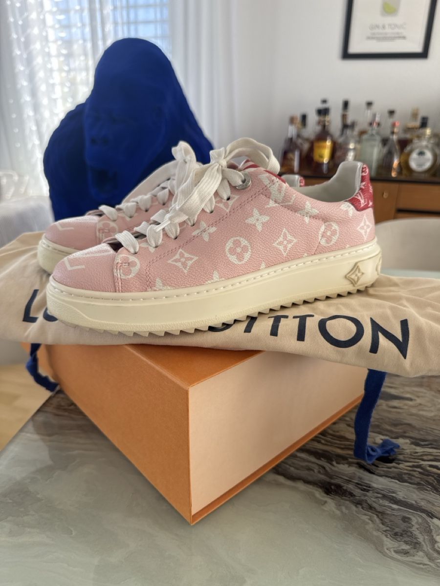 Louis Vuitton Scarpe da uomo: Louis Vuitton Time Out Sneaker Rosa – Usato da Zürich venduto da mah_zb5t