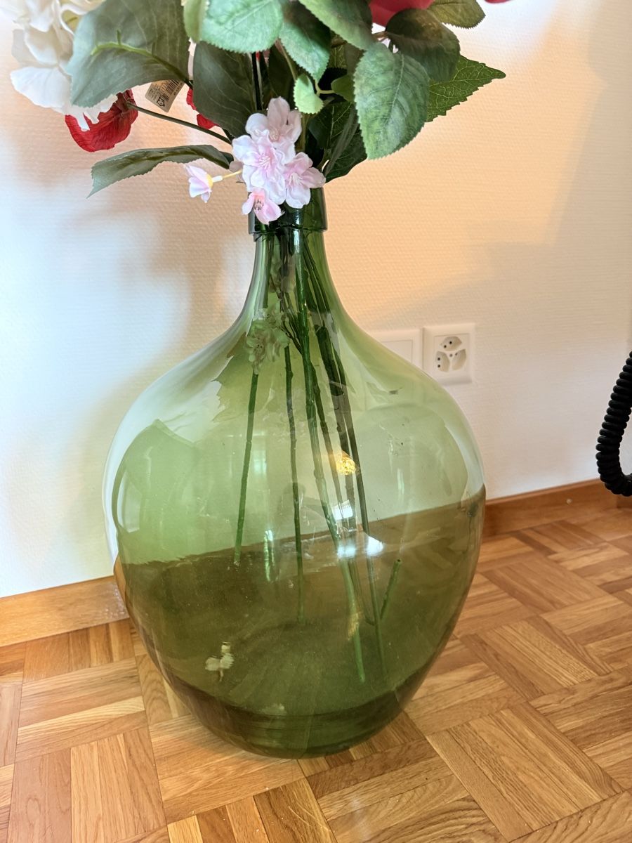 Tutte le decorazioni: Bonbonne en verre soufflé – Usato da Plan-les-Ouates venduto da val_c6z7
