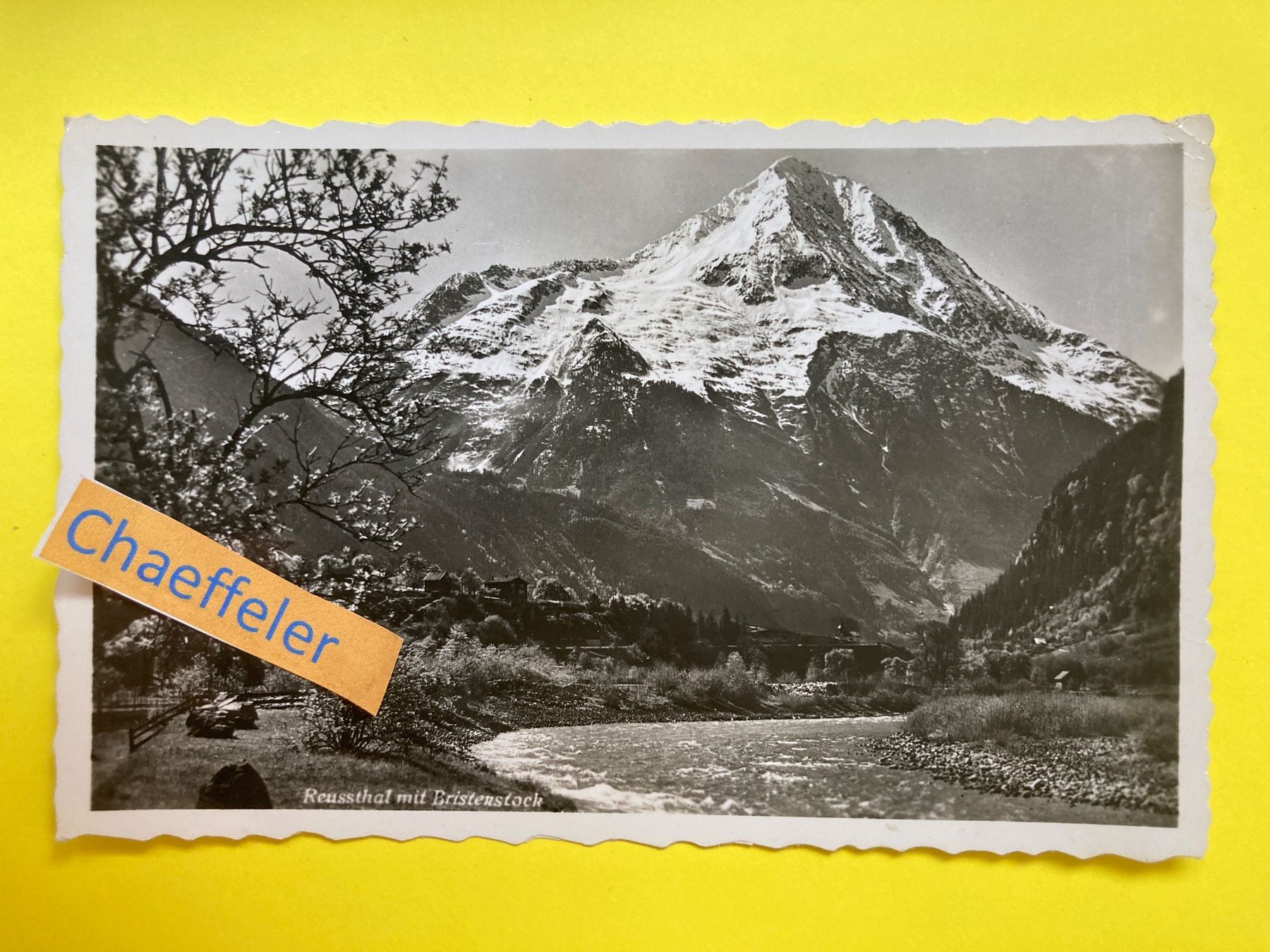 Cartoline postali: Reussthal mit Bristenstock - Feldpost – Usato da Zürich venduto da Chaeffeler