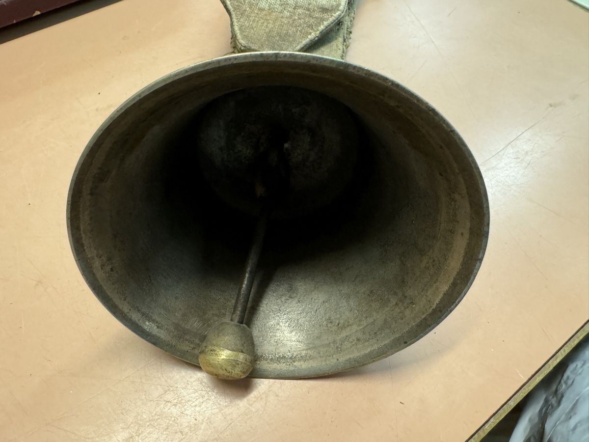Campanacci mucche: Glocke mit Inizialen verziert  – Usato da Chur venduto da Meriva0 5