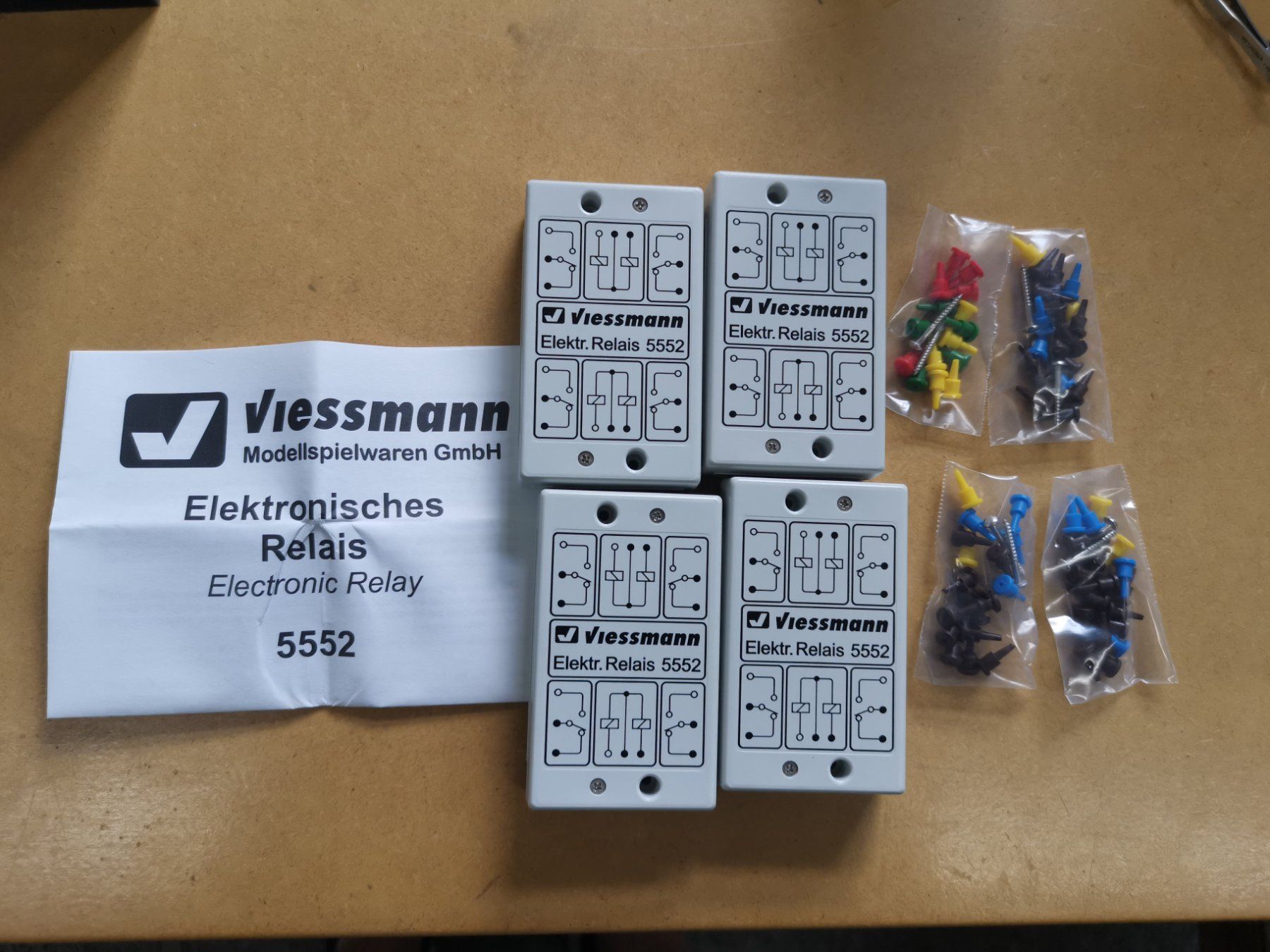 Viessmann Modelleisenbahnen: Viessmann - 5552 Elektronisches Relais 2 x 2UM – Gebraucht aus St. Margrethen SG von