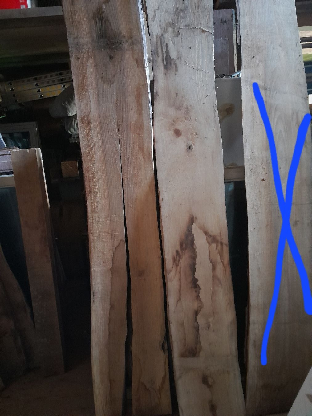 Articoli in legno: Nussbaumbretter – Usato da Marbach LU venduto da san_8kt5