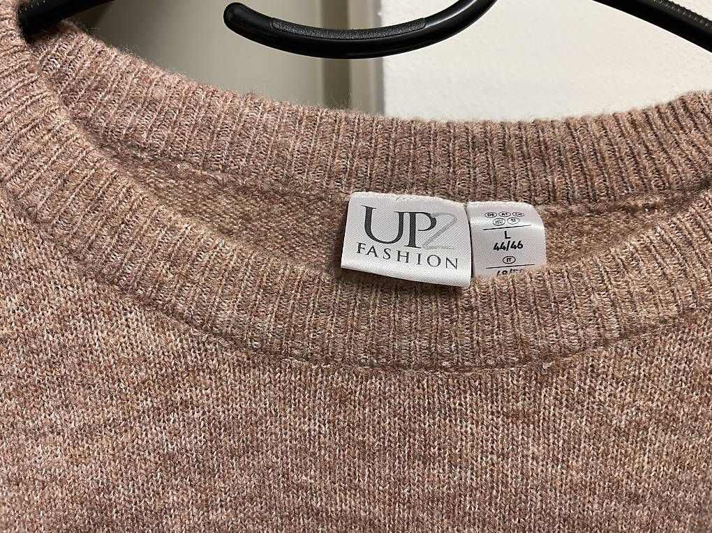 H&M Pullover & Sweatshirts: Vendo tre maglioni – Gebraucht aus Cagiallo von Misschiacci- 5