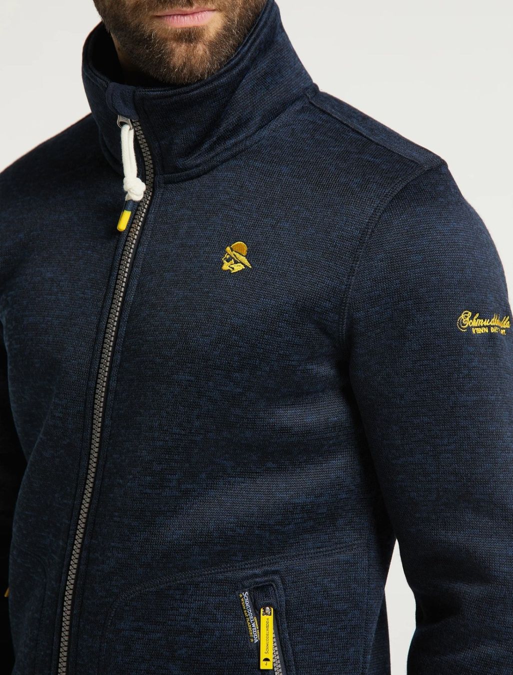 Schmuddelwedda Giacche: Schmuddelwedda Strickjacke - Size S (blau-gelb) – Nuovo (secondo la descrizione) da Fislisbach venduto da GenerousClub 1