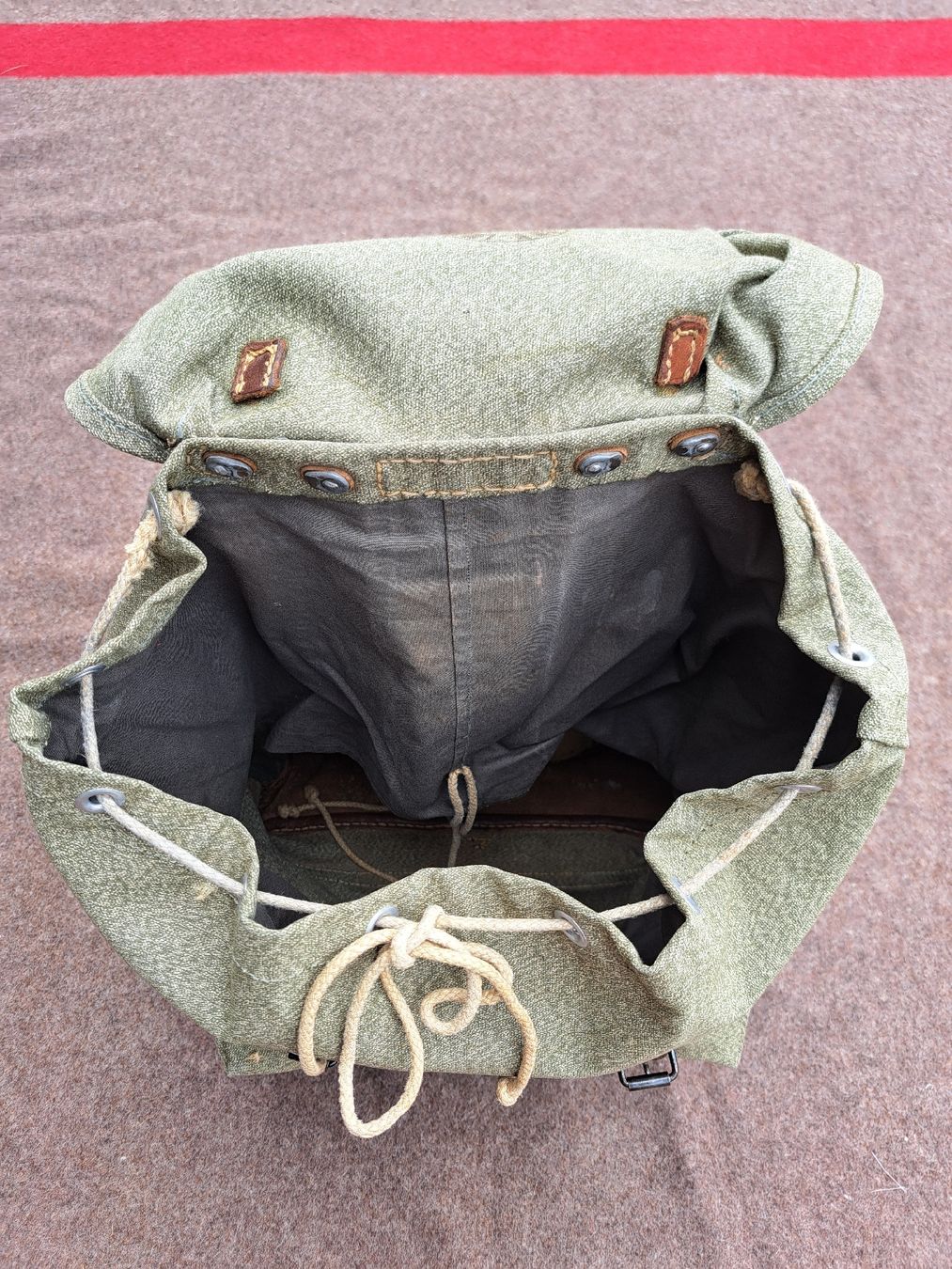 Schweizer Armee Rucksäcke: schweizer Armeerucksack "Salt&Pepper" – Gebraucht aus Zufikon von olinielsen 4