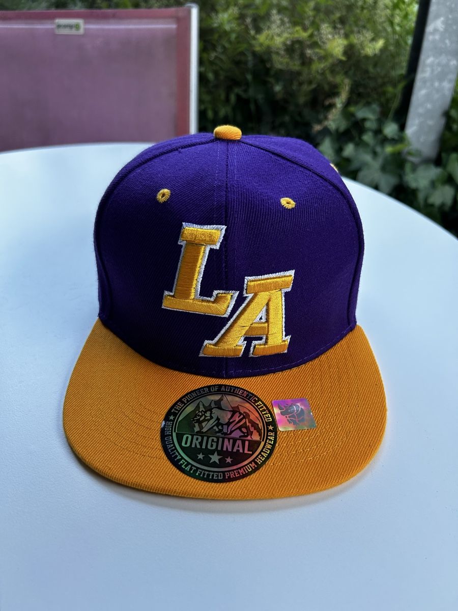 Hüte, Mützen & Caps: Snapback LA - ultraviolet/goldenyellow – Neu (gemäss Beschreibung) aus Zollikofen von LUKE_THRIFTS