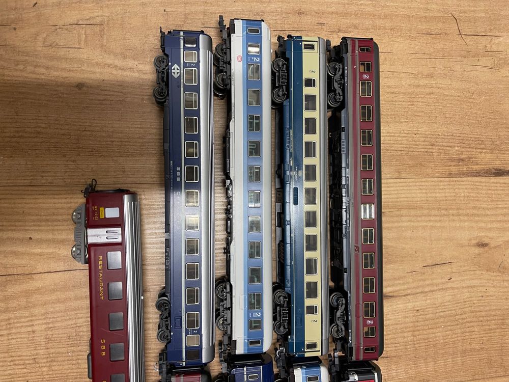 Wagon - Märklin - 4313 - Voiture Voyageurs - 1ère/2ème Classe - Échelle