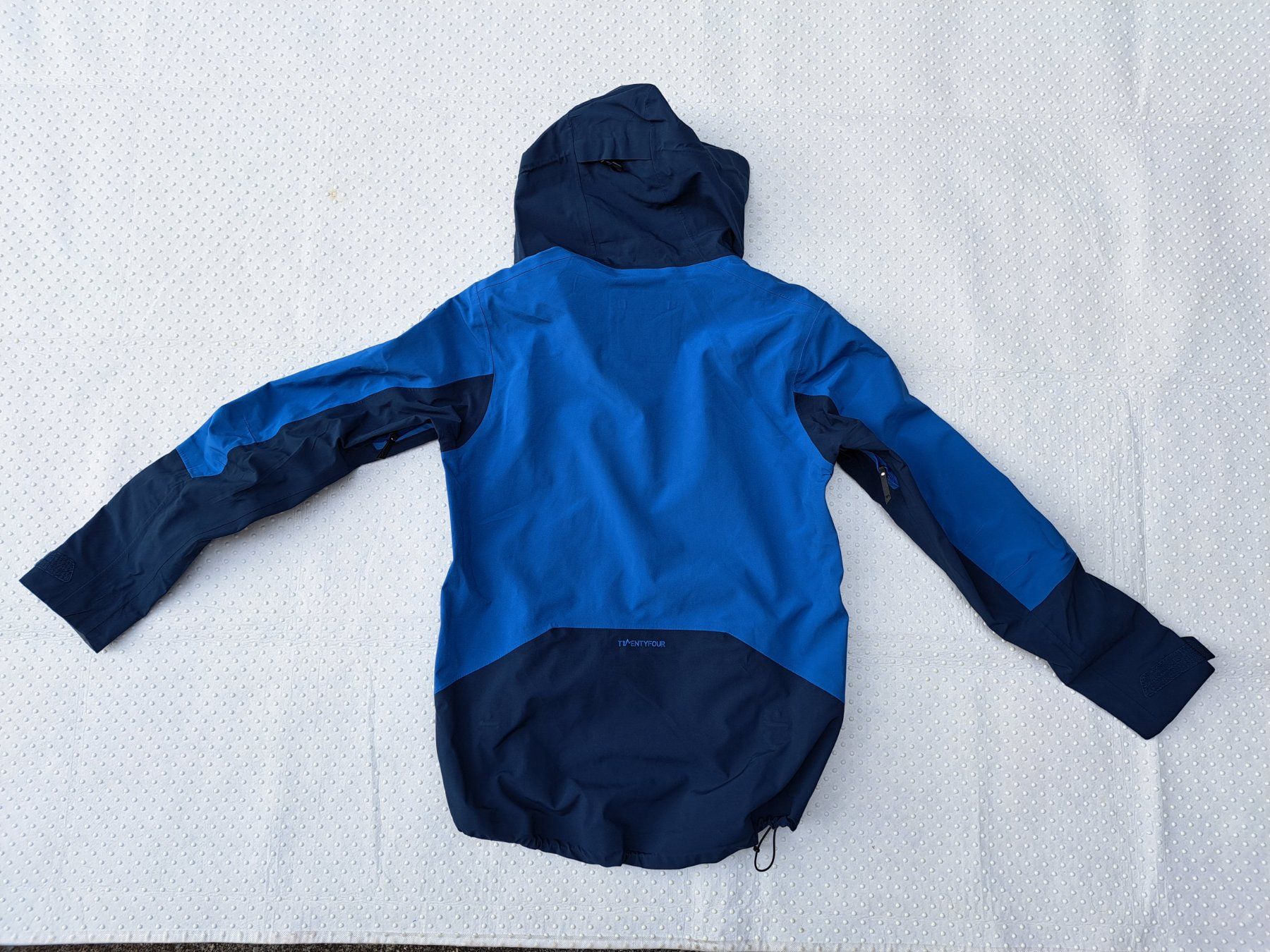 Giacche: NEU! Wasserdichte Hardshelljacke Twentyfour, Grösse S – Nuovo e nell'imballaggio originale da Gysenstein venduto da joshuas81 5