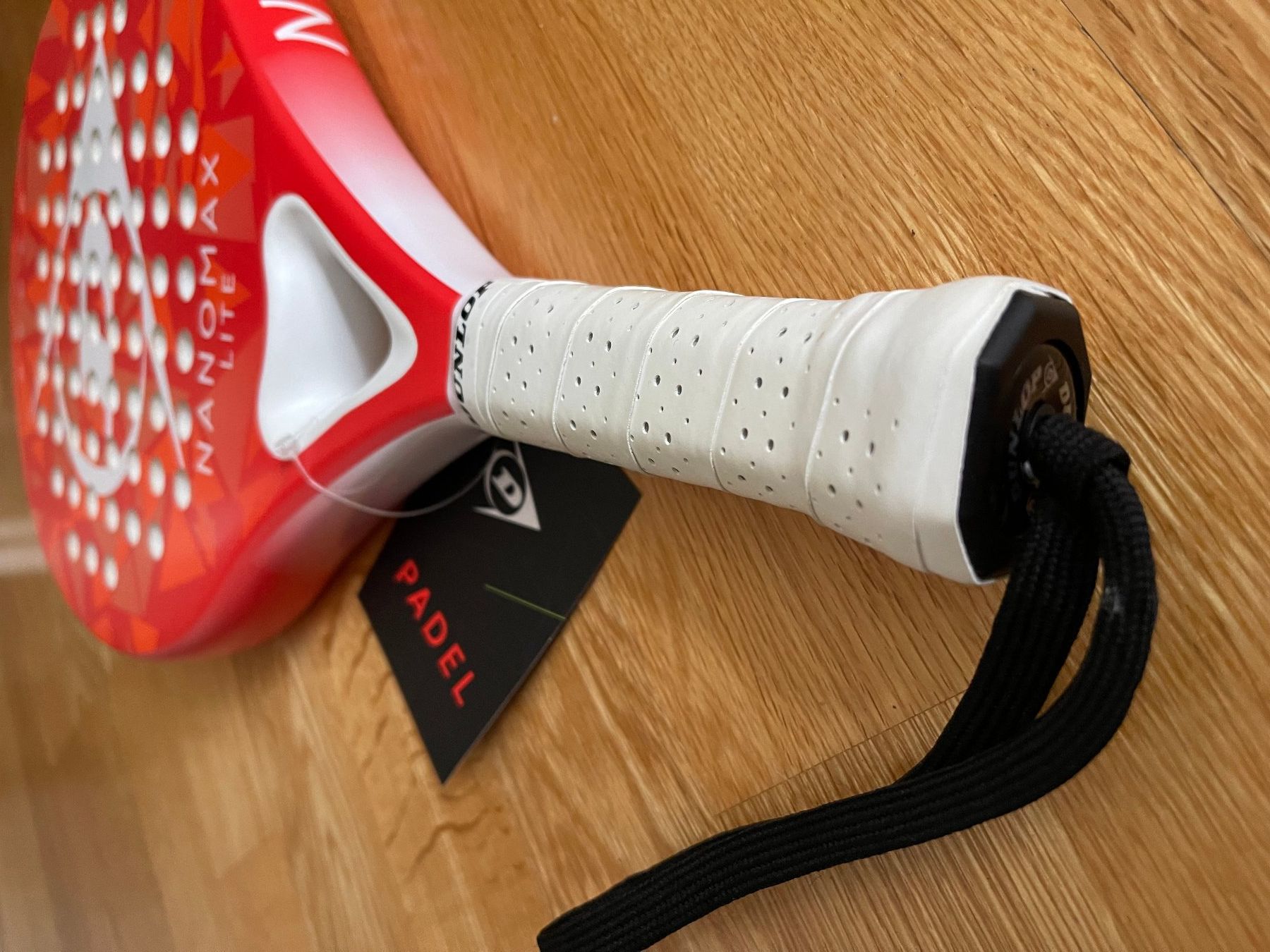 Spiele: Dunlop NANOMAX LITE Padel Racket – Neu (gemäss Beschreibung) aus Winterthur von Mike011 1