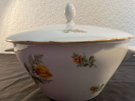 Topf Porzellan mit Blumenmuster