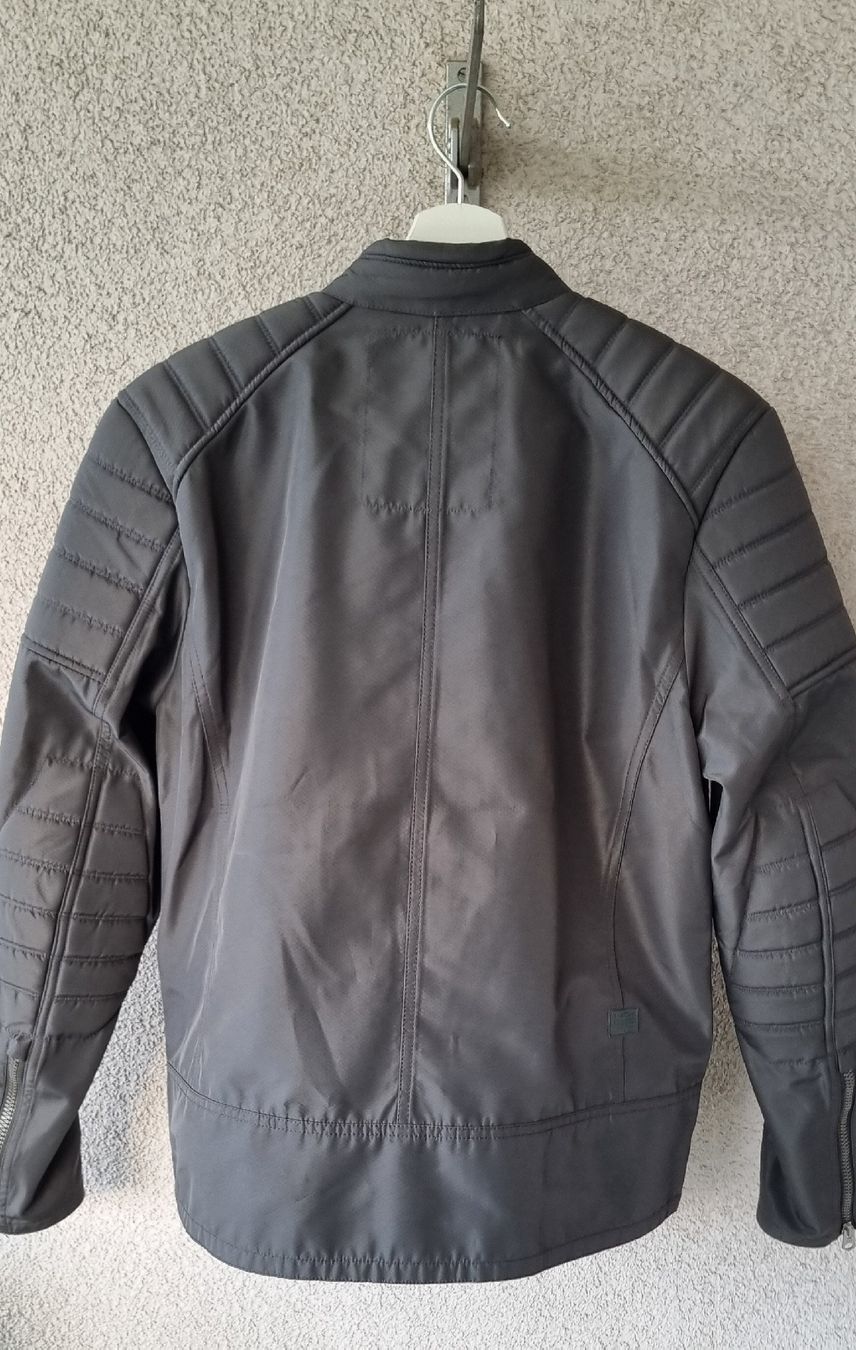 G-Star Jacken: G-Star Jacke, Gr. M – Gebraucht aus Oberriet SG von gimidrip 7