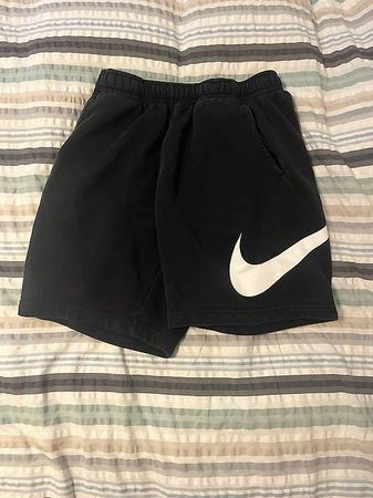 Short Nike