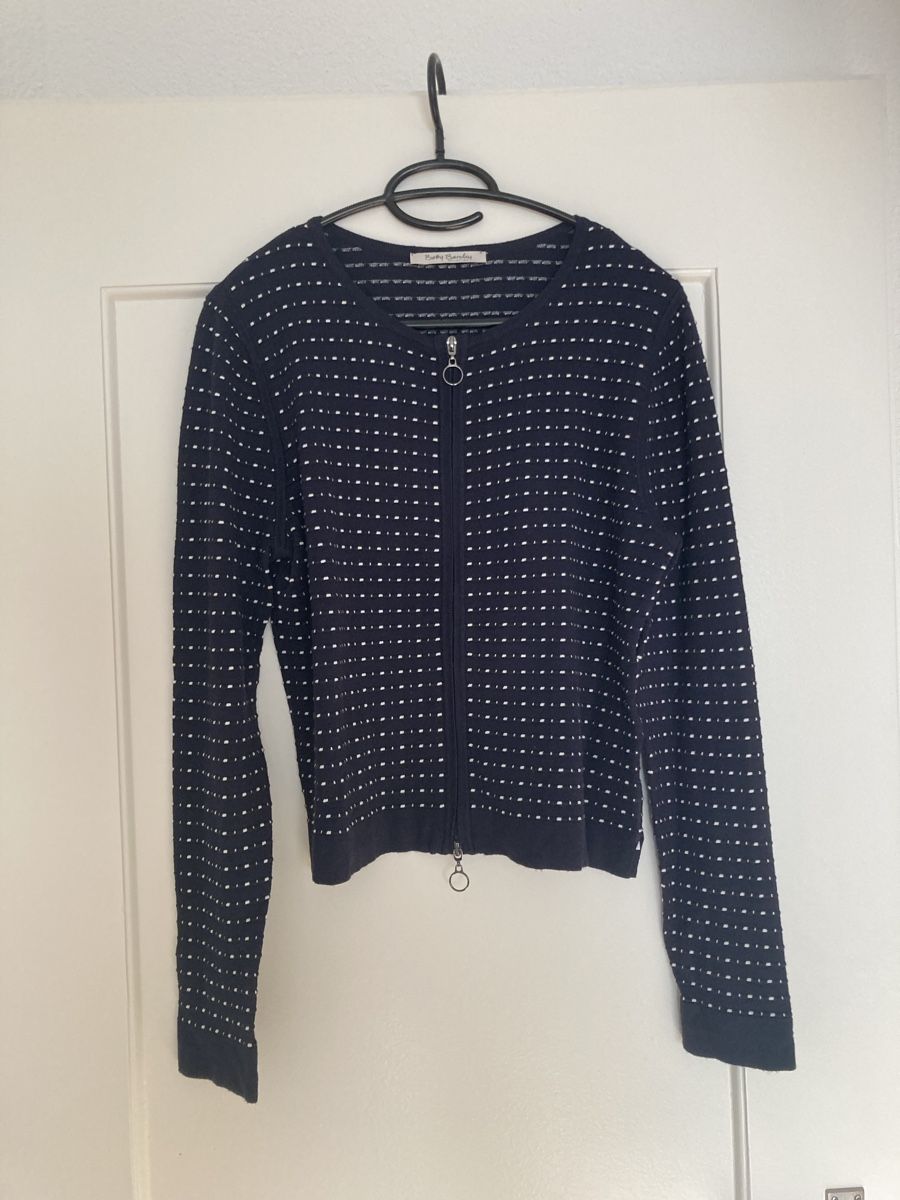 Giacche: Strickjacke mit Reissverschluss – Usato da Bern venduto da NAJAW85