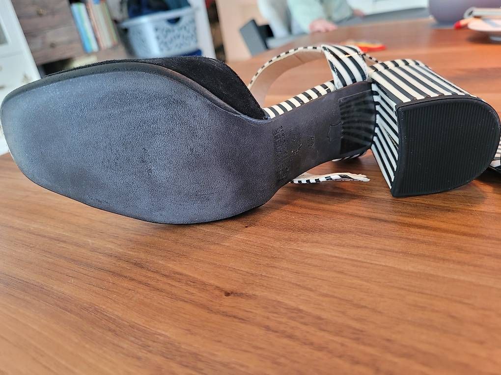 Scarpe da donna: Peter Kaiser Schuhe Grösse 4.5 / EU 37.5 – Usato da Villmergen venduto da frpyl 1