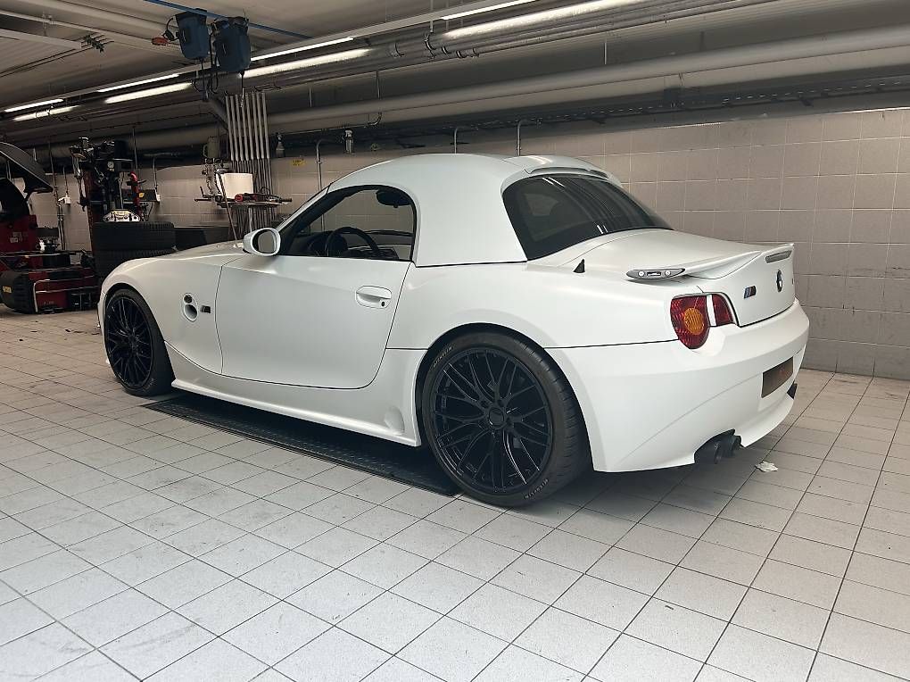 Autos: BMW Z4 2.5i – D'occasion à Niederglatt ZH par sev_zt5f 1