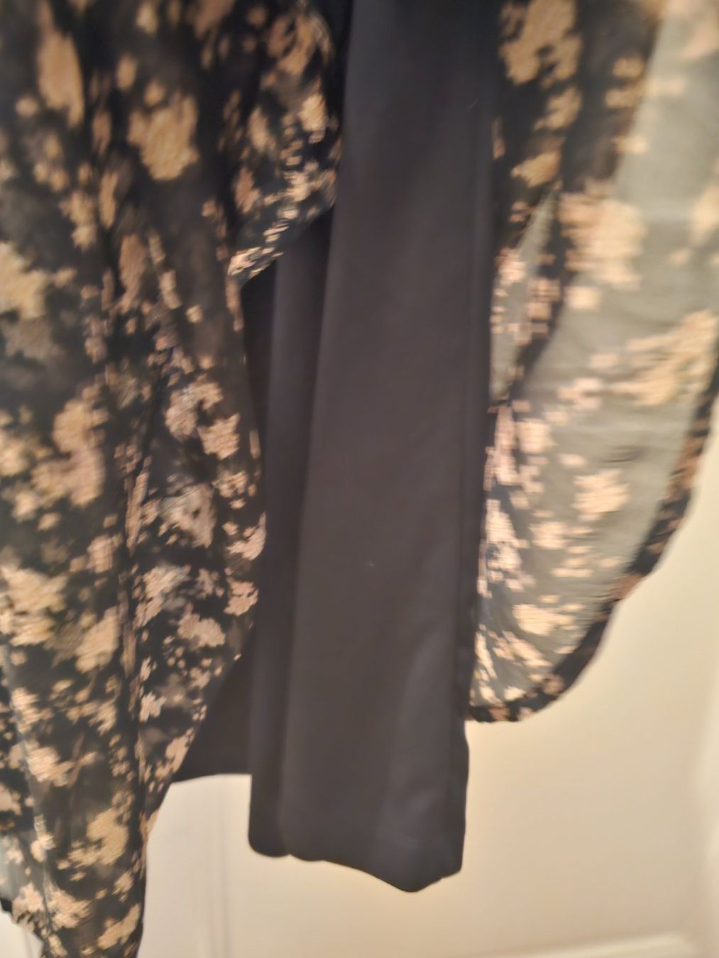 Robes: Schönes Kleid – D'occasion à Basel par sci_67ms 4