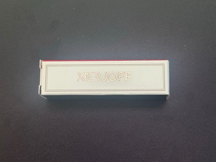 Xerjoff Profumi & Eau de Toilette: Xerjoff Renaissance - 2 ml Sample – Nuovo e nell'imballaggio originale da Chur venduto da dajan.17 2