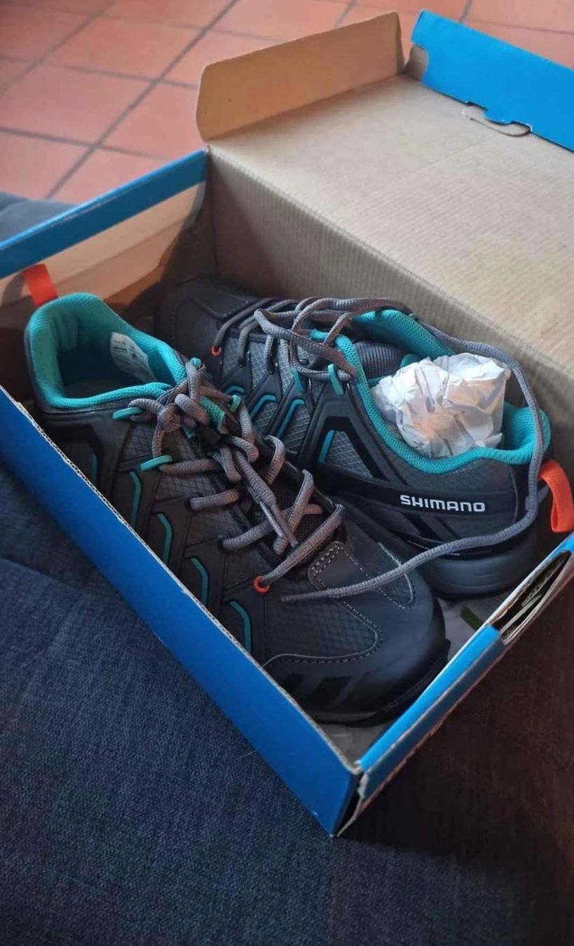 Shimano Scarpe da uomo: Shimano Velo Schuhe 40 – Nuovo e nell'imballaggio originale da Zürich venduto da AnnaAr 1