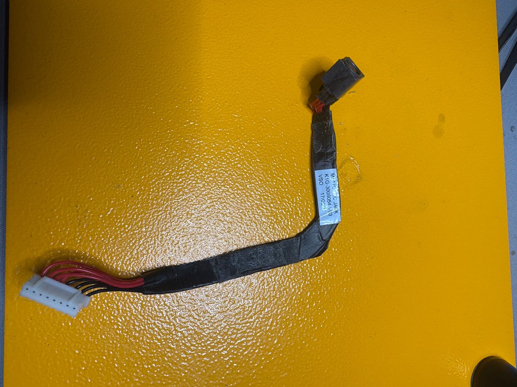 Cavi: Cable alimentation interne - MSI - GE73VR 7RF RAIDER – Usato da Dielsdorf venduto da gumball172