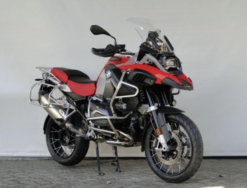 BMW Touring: BMW R1200GS Adventure ABS Modell 2018 mit LCD Display  – Usato da Hittnau venduto da R1200gs 1