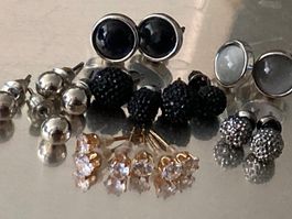 Lot de boucles d'oreilles fantaisie diverses