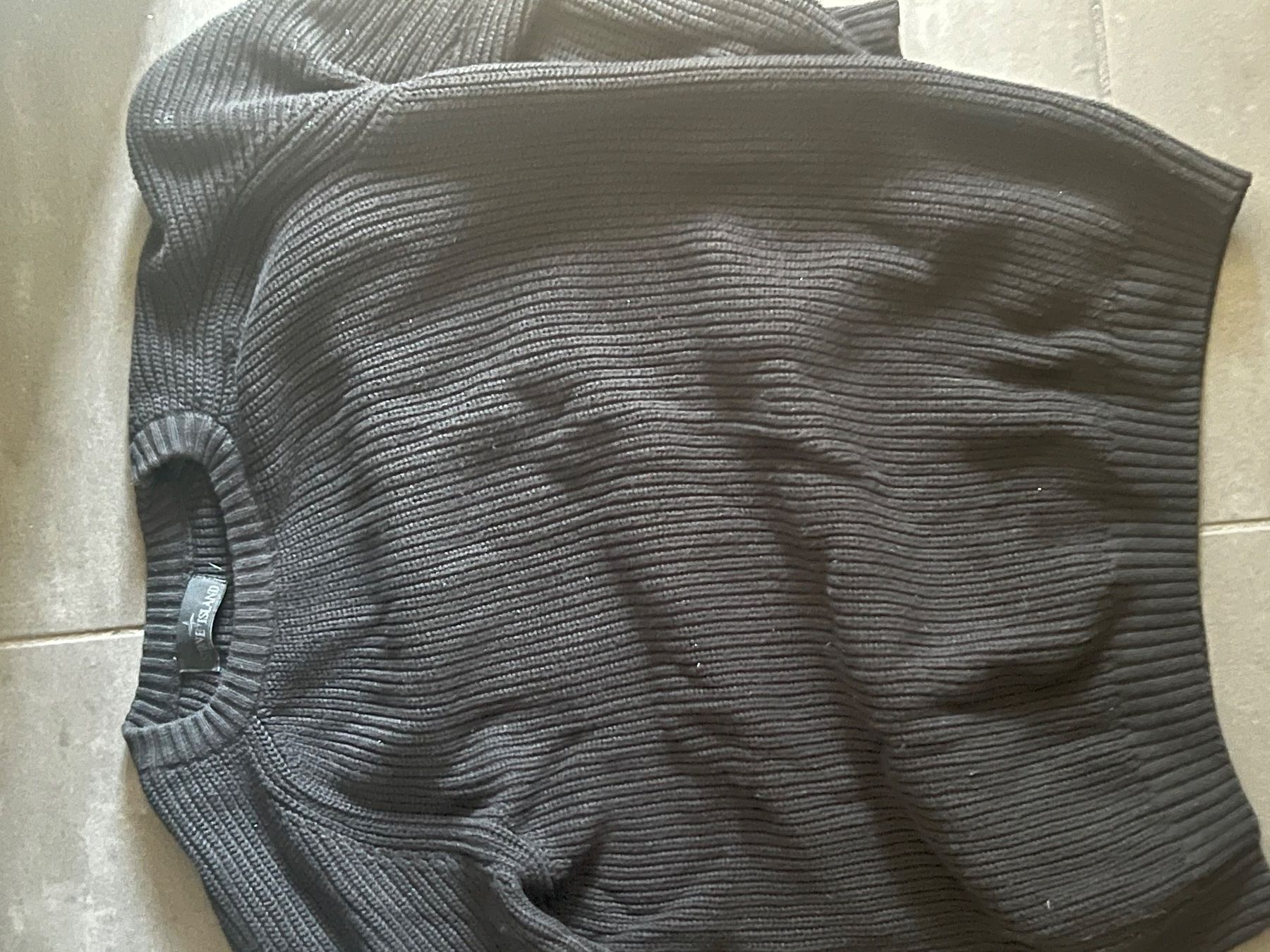 Stone Island Pullover & Sweatshirts: Stone Island Winter Pullover – Gebraucht aus Zürich von aro_sgq2