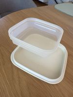 Tupperware Box mit Deckel 
