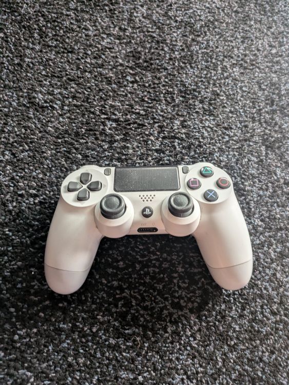 PS4 Controller weiss Kaufen auf Ricardo