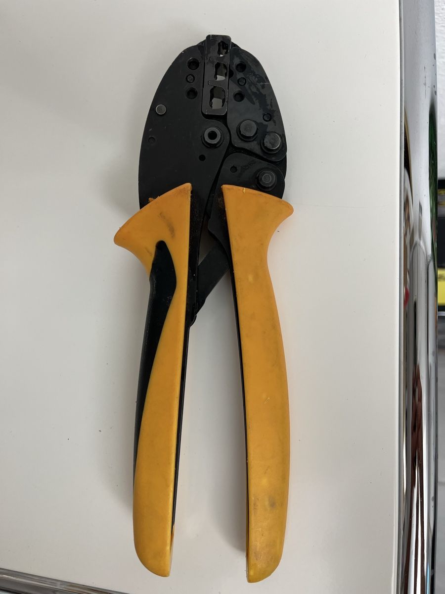 Tutti gli attrezzi: Weidmüller PZ50 Kabel Schuhpresszange  – Usato da Neerach venduto da fuz_8d7l 5