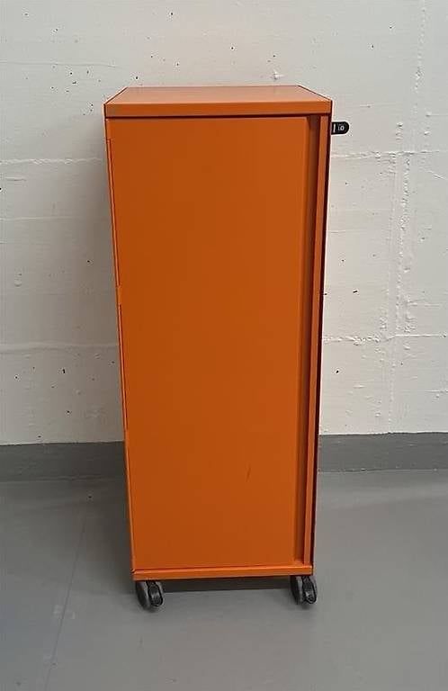 Banconi: Lista Office 400 Caddy / Rollcontainer abschliessbar – Usato da Bern venduto da _isa_belle
