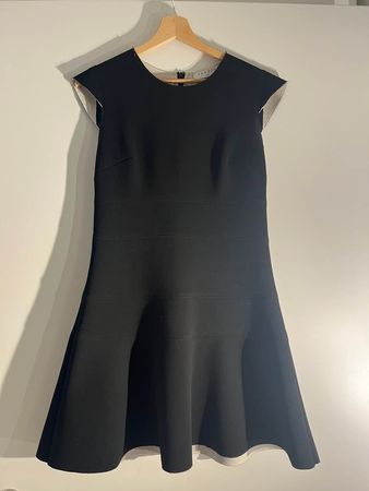 Elegantes Sandro Kleid Gr. 2 schwarz Büro Cocktail Festlich