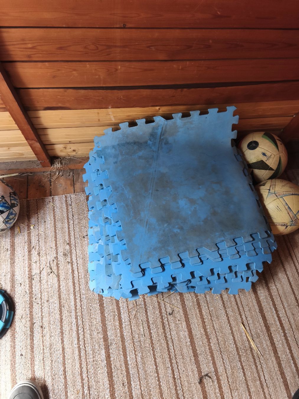 Tappetini fitness: Ca. 51 Puzzlematten für Pool – Usato da Bülach venduto da Returnfire