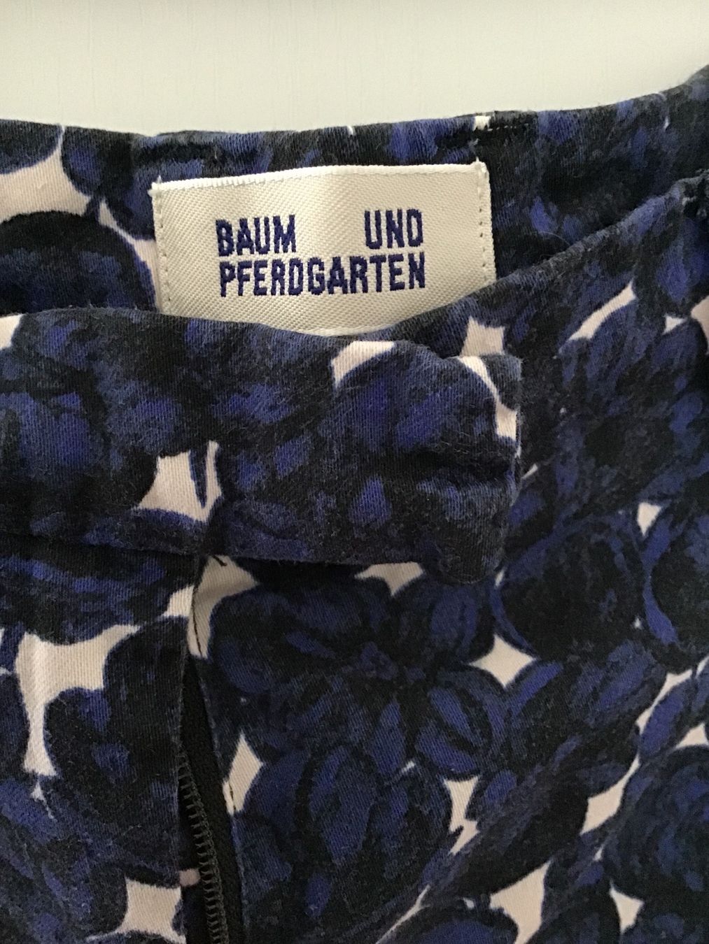 Hosen: BAUM UND PFERDGARTEN SOMMERHOSE BLUMENMUSTER GR. 36 – Gebraucht aus Glattfelden von ire_w6h2 3