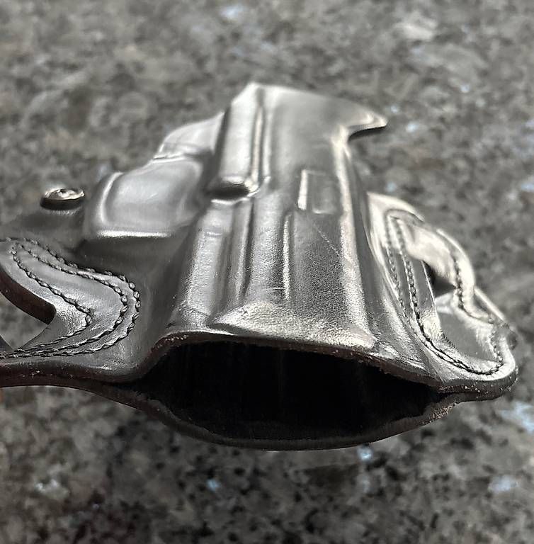 Tiro a segno: Lederholster HKP30 – Usato da Obfelden venduto da RaphiD 3