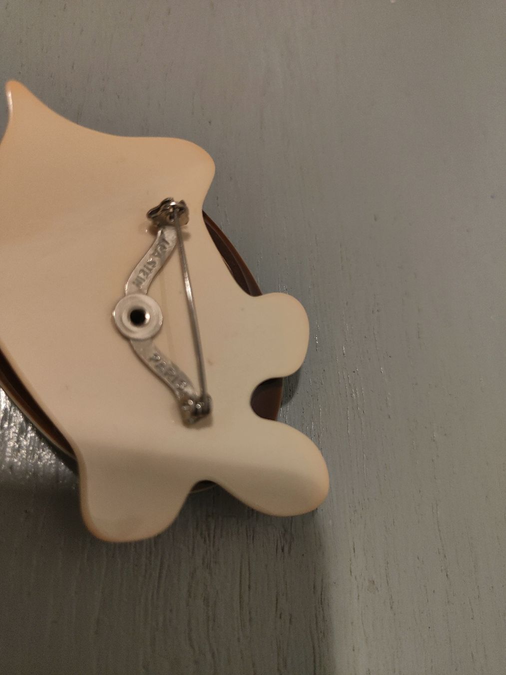 Spille & Fermagli: Broche vintage Léa Stein Paris – Usato da Biel/Bienne venduto da notfun 1