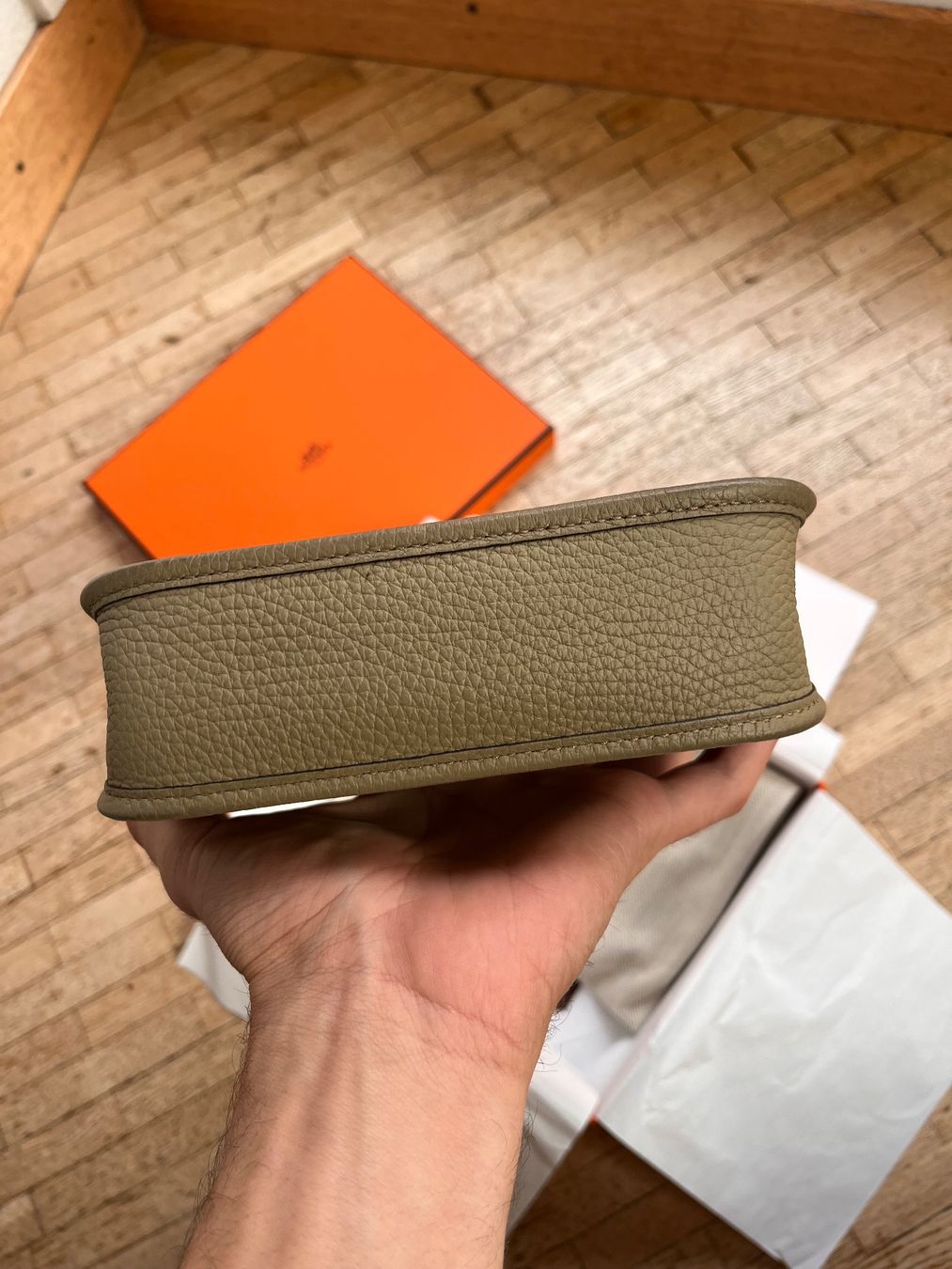 Hermès Borse da donna: Hermès Evelyne 16 Amazone Beige – Nuovo (secondo la descrizione) da Genève venduto da 3M_JR 3