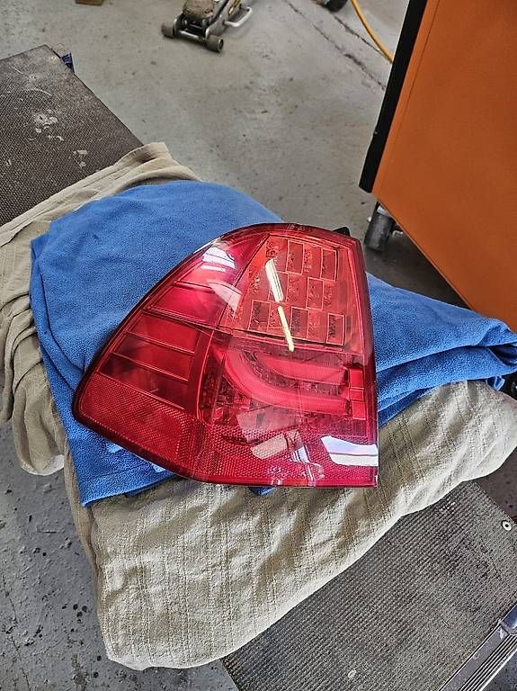 Fari: Heckleuchte Links BMW 3er E91 Touring Facelift – Usato da Thayngen venduto da mrgt4st205 2
