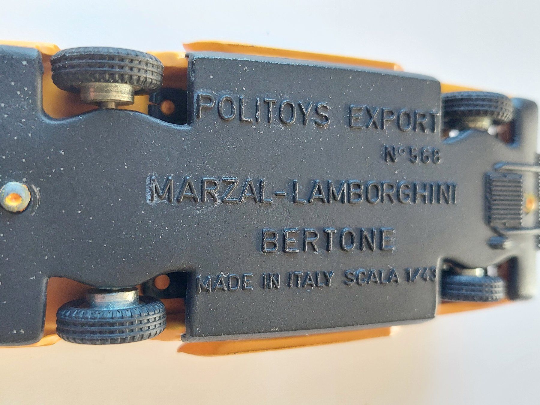 Lamborghini Modellini d'auto: Marzal- Lamborghini Bertone Orange, stand in der Vitrine – Nuovo (secondo la descrizione) da Veltheim AG venduto da fredy_richner 6