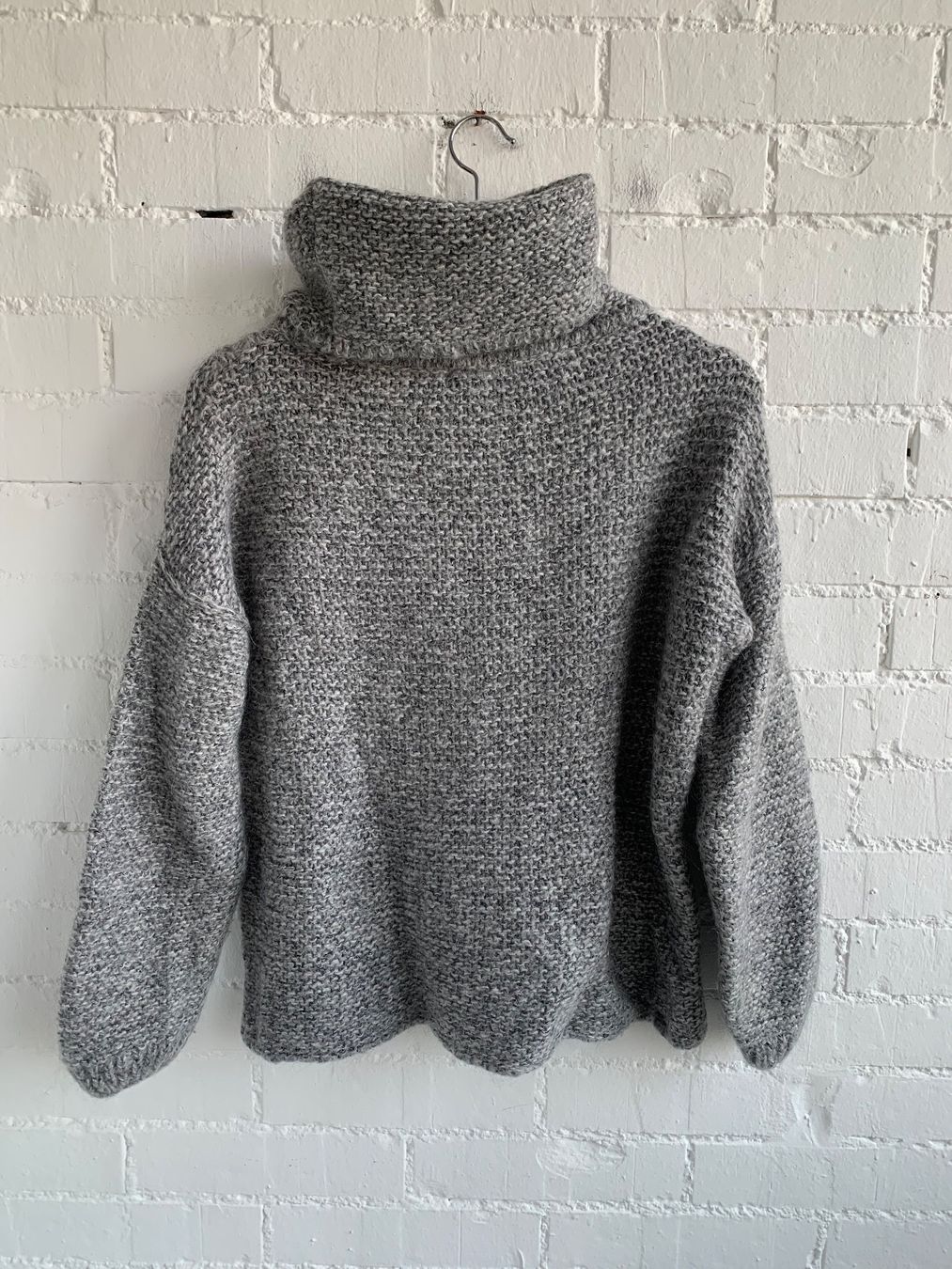 Zara Maglioni & Felpe: Grauer Strickpullover von Zara – Usato da Bern venduto da Fraeuleinhonig 9