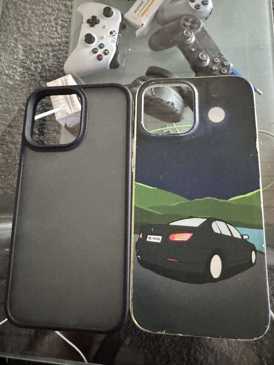 Apple Portables: Coques iPhone 13 pro max – D'occasion à Roche VD par Adri_04ks